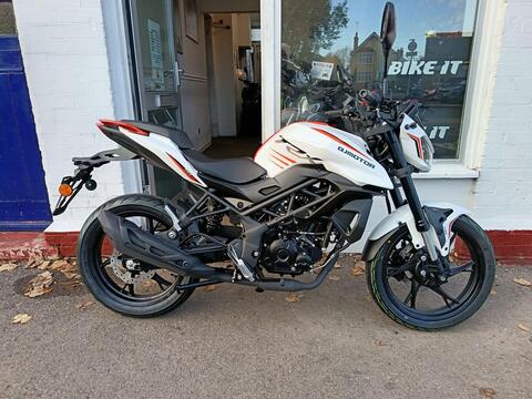 QJMotor TRX 125 Naked 125 Euro 5