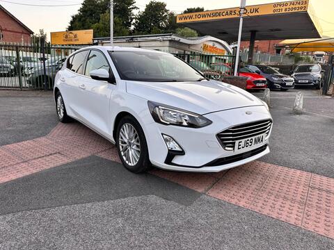 Ford Focus Hatchback 1.0T EcoBoost Titanium Auto Euro 6 (s/s) 5dr