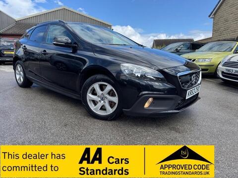 Volvo V40 Cross Country Hatchback 2.0 D3 SE Nav Geartronic Euro 5 (s/s) 5dr