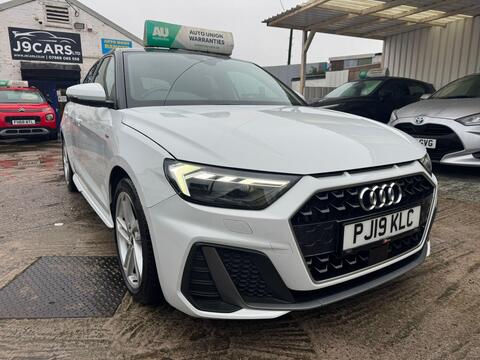 Audi A1 Hatchback 1.5 TFSI 35 S line Sportback Euro 6 (s/s) 5dr
