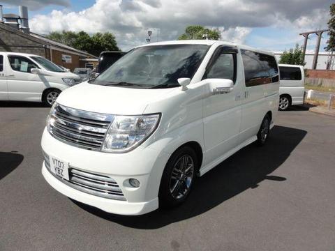 Nissan Elgrand MPV RIDER S FRESH IMPORT