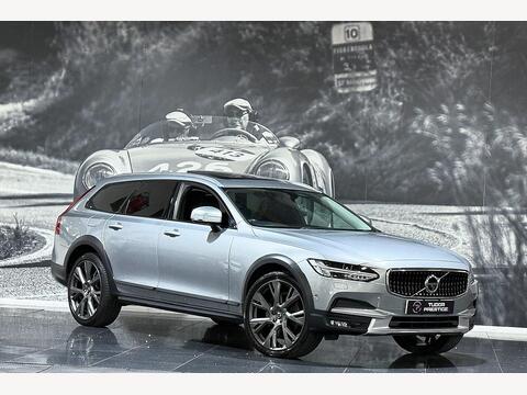 Volvo V90 Cross Country Estate 2.0 D5 PowerPulse Pro Auto AWD Euro 6 (s/s) 5dr