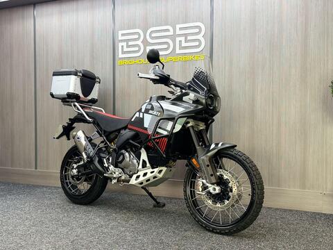 Ducati DesertX Adventure 937 Ducati Quick Shift Euro 5