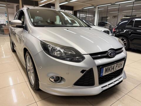 Ford Focus Hatchback 1.6 TDCi Zetec S Euro 5 (s/s) 5dr