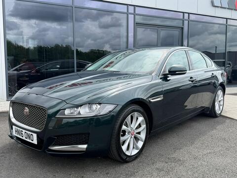 Jaguar XF Saloon 2.0d Portfolio Auto AWD Euro 6 (s/s) 4dr