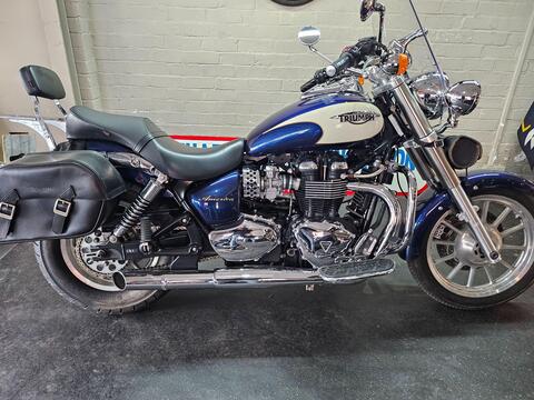 Triumph Bonneville America 865 Custom Cruiser 865