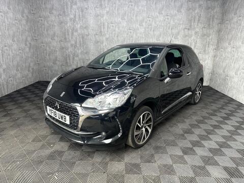 DS AUTOMOBILES DS 3 Hatchback 1.2 PureTech Connected Chic Euro 6 3dr