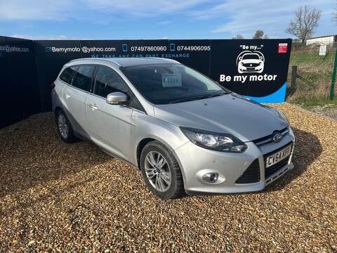 Ford Focus Estate 1.6 Titanium Navigator Powershift Euro 5 5dr