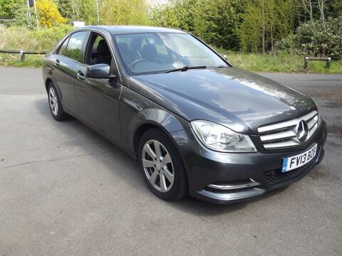 Mercedes-Benz C Class Saloon 2.1 C220 CDI BlueEfficiency Executive SE G-Tronic+ Euro 5 (s/s) 4dr