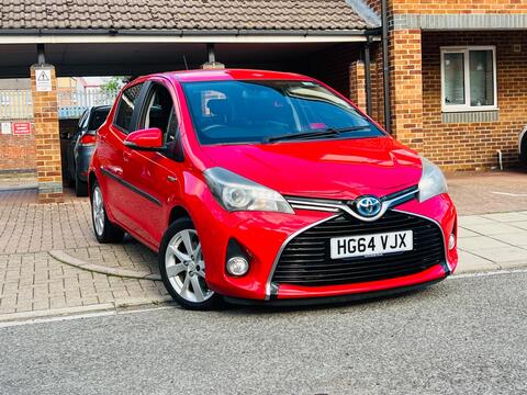 Toyota Yaris Hatchback 1.5 VVT-h Excel E-CVT Euro 6 5dr (15in Alloy)