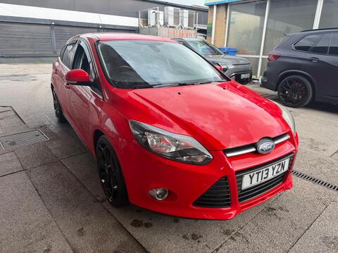 Ford Focus Hatchback 1.6 TDCi Zetec Euro 5 (s/s) 5dr