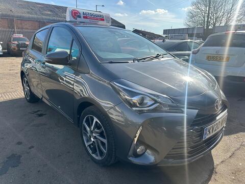 Toyota Yaris Hatchback 1.5 VVT-i Y20 Bi-tone CVT Euro 6 5dr