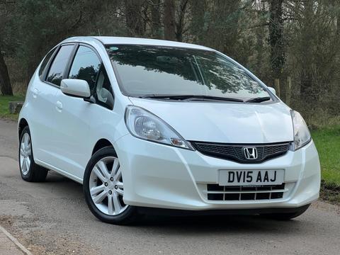Honda Jazz Hatchback 1.4 i-VTEC ES Plus Euro 5 5dr