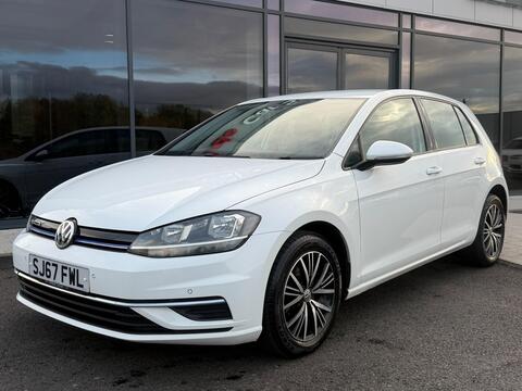 Volkswagen Golf Hatchback 1.6 TDI BlueMotion Tech SE Nav Euro 6 (s/s) 5dr