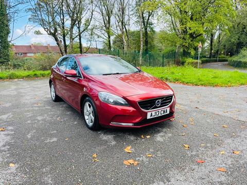 Volvo V40 Hatchback 1.6 D2 SE Euro 5 (s/s) 5dr