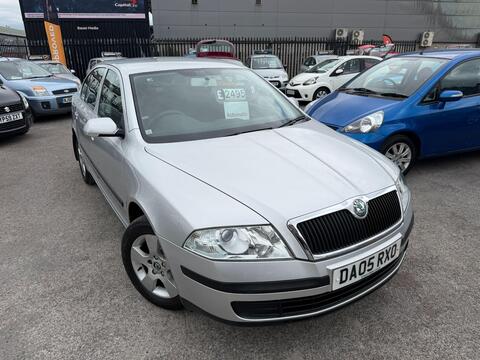 Skoda Octavia Hatchback 1.6 FSI Ambiente Tiptronic Euro 4 5dr