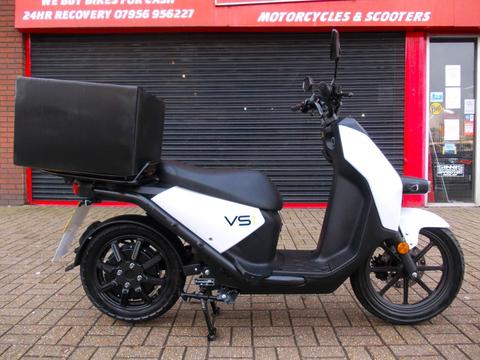 Super Soco E-Max VS1 Scooter