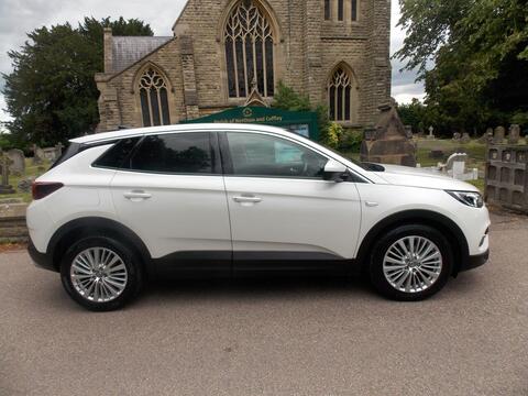 Vauxhall Grandland X SUV 2.0 Turbo D BlueInjection Tech Line Nav Auto Euro 6 (s/s) 5dr