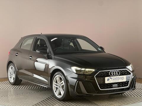 AudiA1