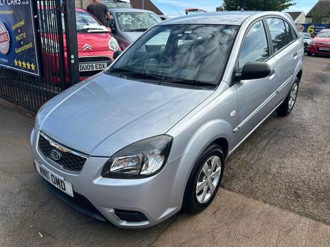 Kia Rio Hatchback 1.4 Strike 5dr