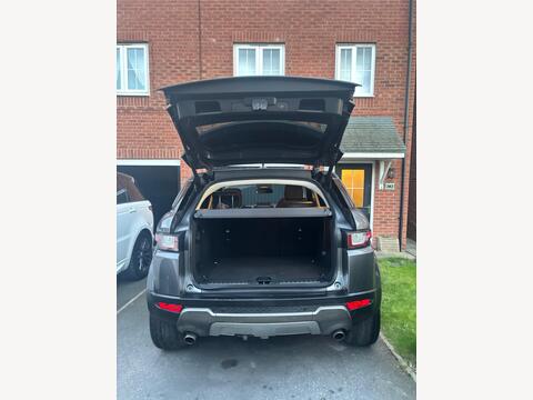 2015 Land Rover Range Rover Evoque, photograph 4
