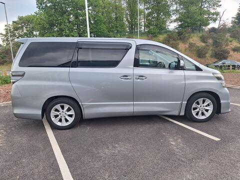Toyota Vellfire MPV 2.4Z