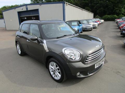MINI Countryman SUV 1.6 Cooper D Euro 5 (s/s) 5dr