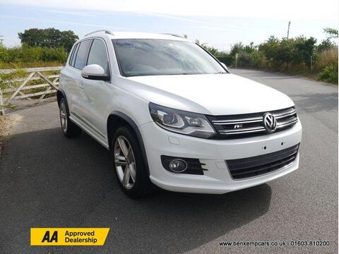 Volkswagen Tiguan SUV 2.0 TSI R-Line DSG 4WD Euro 5 5dr
