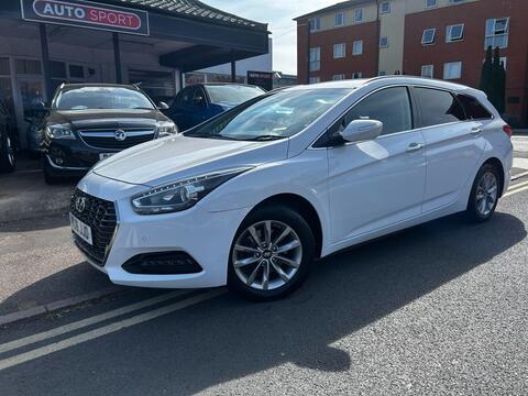 Hyundai i40 Estate 1.7 CRDi Blue Drive SE Nav Business Tourer Euro 6 (s/s) 5dr