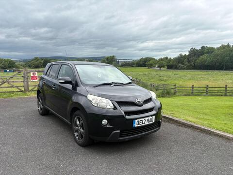 Toyota Urban Cruiser SUV 1.4 D-4D 4WD Euro 5 5dr
