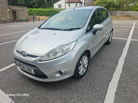 Ford Fiesta Hatchback 1.4 Zetec 5dr