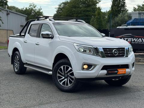 Nissan Navara Pickup 2.3 dCi Tekna Auto 4WD Euro 6 4dr