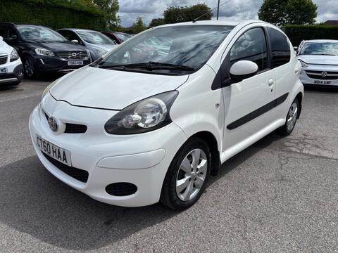 Toyota AYGO Hatchback 1.0 VVT-i Go Euro 5 5dr