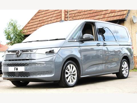 Volkswagen Multivan MPV 1.4 TSI 13kWh Style Long MPV DSG Euro 6 (s/s) 5dr
