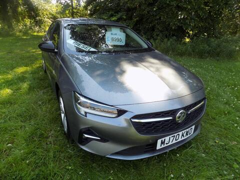 Vauxhall Insignia Hatchback 1.5 Turbo D SE Nav Grand Sport Euro 6 (s/s) 5dr