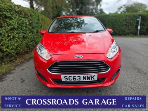 Ford Fiesta Hatchback 1.0 Zetec Euro 5 (s/s) 5dr