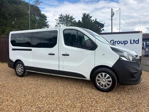 Vauxhall Vivaro Combi Van 1.6 CDTi 2900 L2 H1 Euro 6 (s/s) 5dr (9 Seat)
