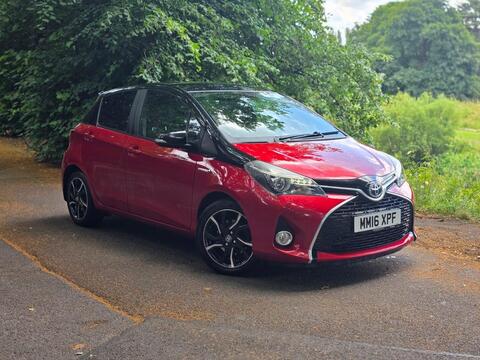 Toyota Yaris Hatchback 1.5 VVT-h Design E-CVT Euro 6 5dr