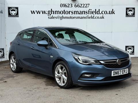 Vauxhall Astra Hatchback 1.6 CDTi BlueInjection SRi Nav Euro 6 (s/s) 5dr