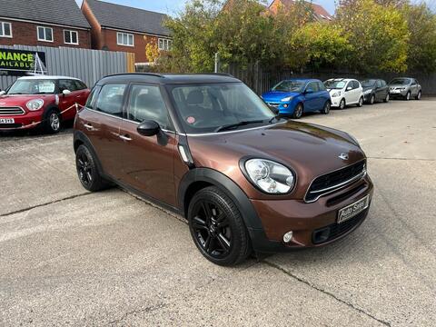 MINI Countryman SUV 2.0 Cooper SD Euro 5 (s/s) 5dr