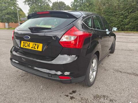 2014 Ford Focus, photograph 4