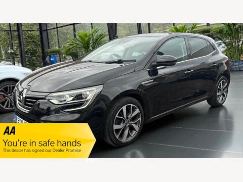 Renault Megane Hatchback 1.2 TCe Dynamique S Nav Euro 6 (s/s) 5dr