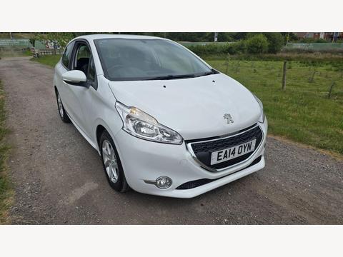 Peugeot 208 Hatchback 1.2 VTi Active Euro 5 3dr