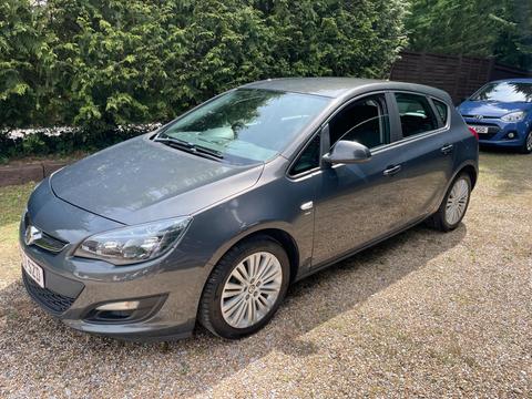 Vauxhall Astra Hatchback 1.6 16v Energy Euro 5 5dr