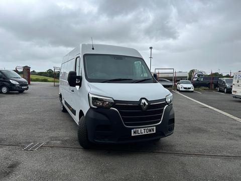Renault Master Panel Van 2.3 dCi 35 Business FWD LWB Medium Roof Euro 6 4dr