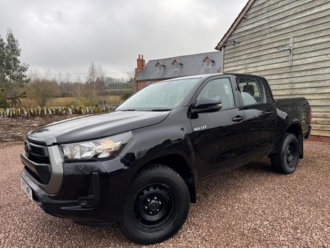 Toyota Hilux Pickup 2.4 D-4D Active 4WD Euro 6 (s/s) 4dr