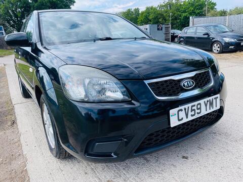 Kia Rio Hatchback 1.5 CRDi Strike 5dr