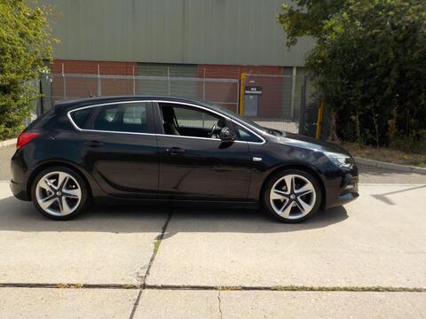 Vauxhall Astra Hatchback 1.6i Limited Edition Euro 6 5dr