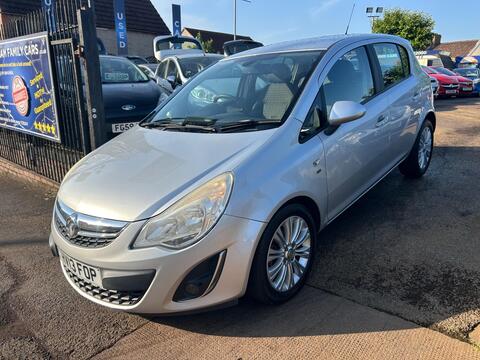 Vauxhall Corsa Hatchback 1.2i ecoFLEX 16V SE Euro 5 (s/s) 5dr