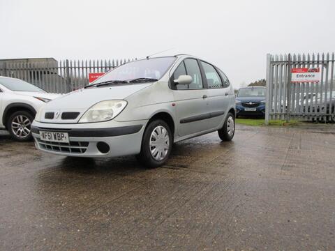 Renault Scenic MPV 1.6 16v Expression 5dr